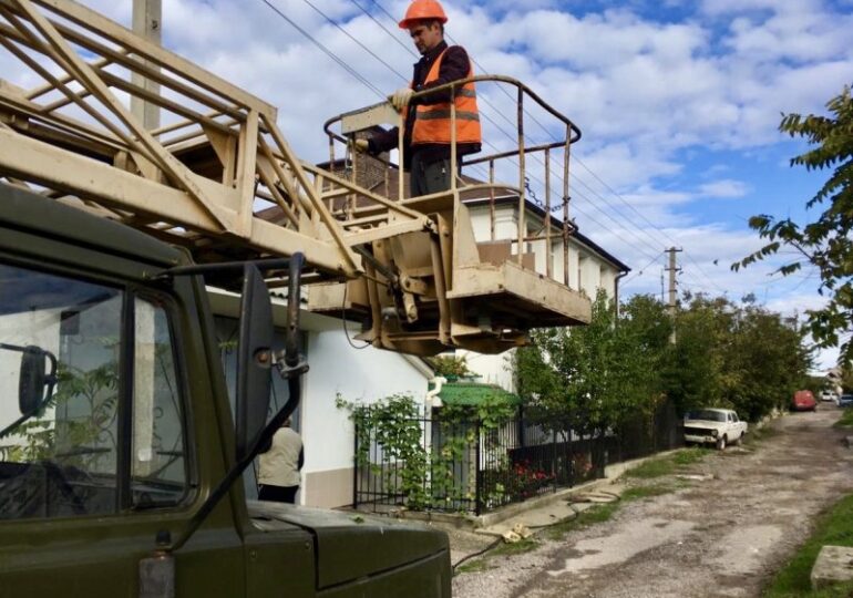 ГБУ «Горсвет» продолжает работы по устройству наружного освещения
