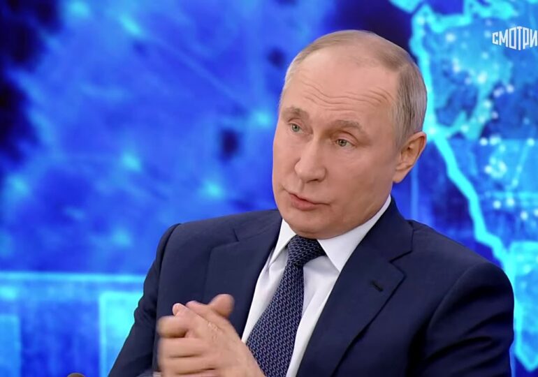 Путин посоветовал западу либо отменить нормы демократии, либо признать Крым российским