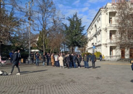 В Севастополе митинг навальнят провалился