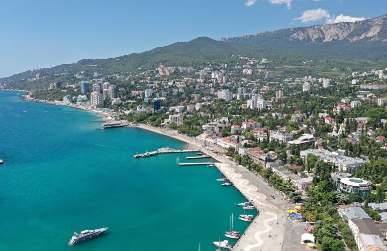 ВЦИОМ: Крым может стать курортом мирового уровня