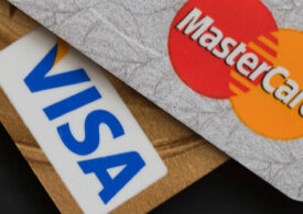 Visa и Mastercard божатся, что не собираются уходить из России