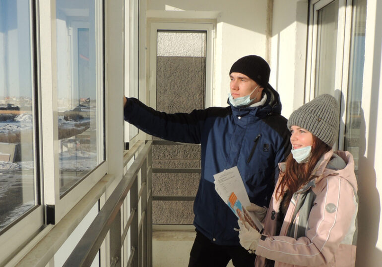 В Севастополе дети-сироты получат 54 новые квартиры